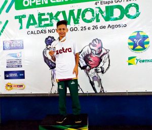 TAEKWONDO: ATLETA APOIADO PELA ZETRA É CAMPEÃO DO OPEN CENTRO OESTE